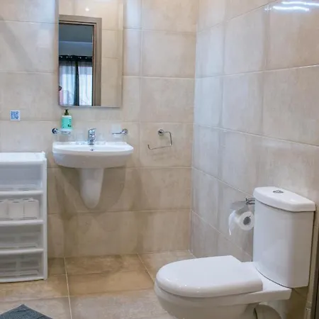 Apartamento Bright And Spacious 2 Bedrooms Close To Sea Front Nzam1-1 *